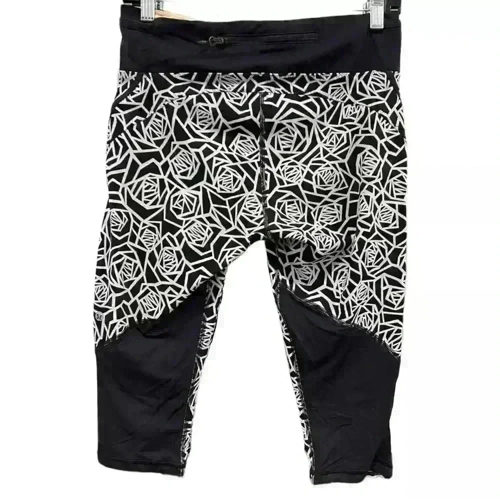 Lululemon Posey Black White Real Quick Crop Leggings size 6